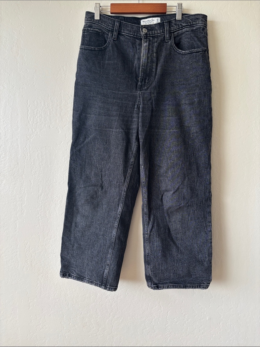 Ultra High Rise Cropped Wide Leg Jeans